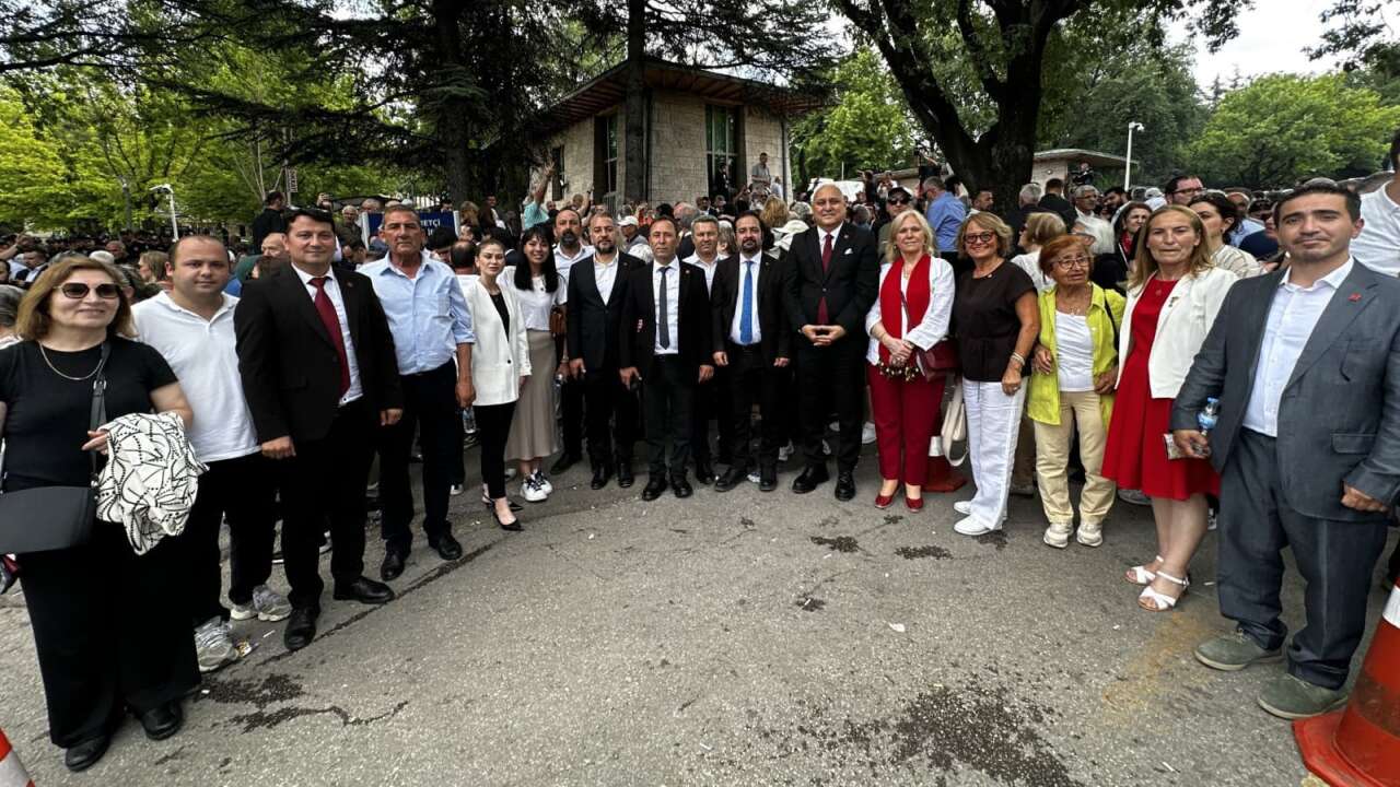 CHP Yatağan Örgütü TBMM’deki Grup Toplantısına Katıldı 1